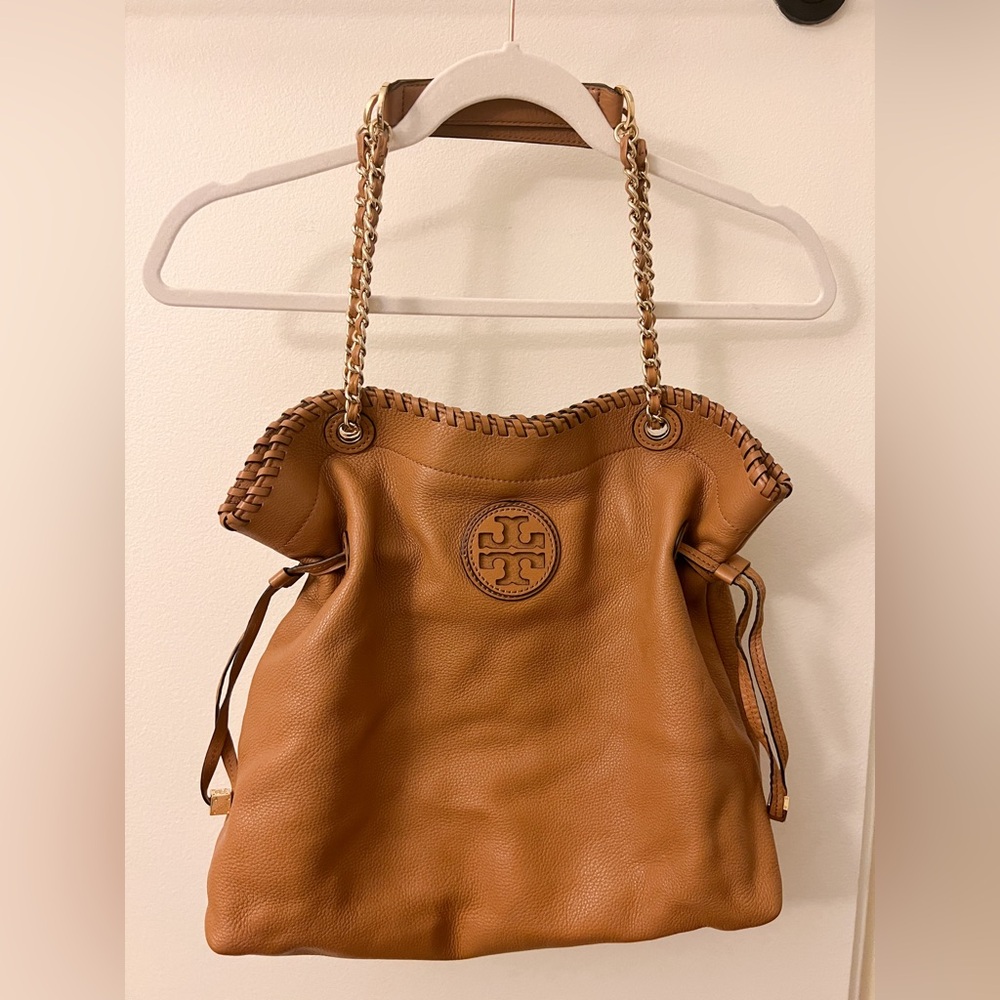 Tory Burch Marion Slouchy Leathered Tote Bag